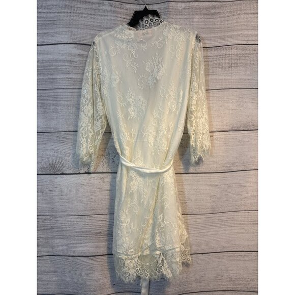 Day Of Blossom Lace Kimono Robe With Floral Design OS - Picture 3 of 3